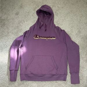 Champion Pullover Hoodie